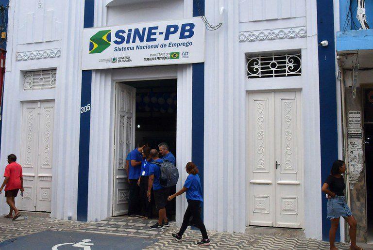 Sine-PB abre 946 vagas de emprego em 16 cidades a partir desta segunda-feira