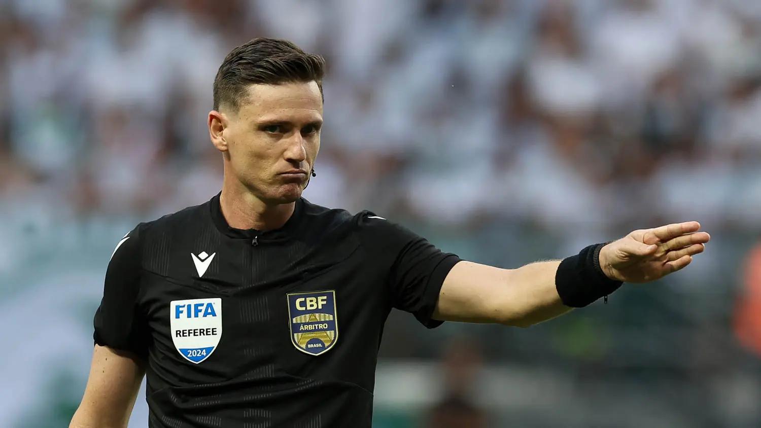 CBF define árbitro Ramon Abatti Abel para Corinthians x Palmeiras