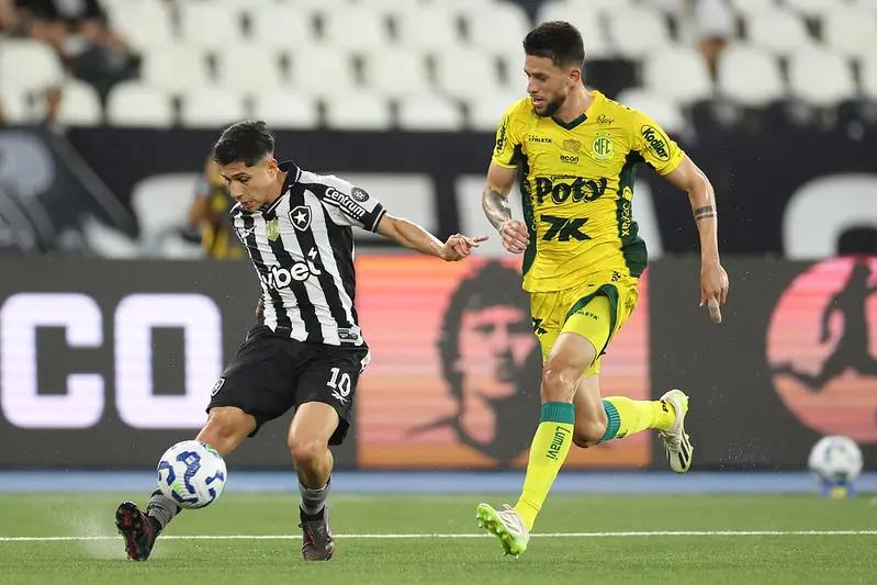 Botafogo e Mirassol empatam em 3 a 3 em duelo pelo G4 do Brasileirão