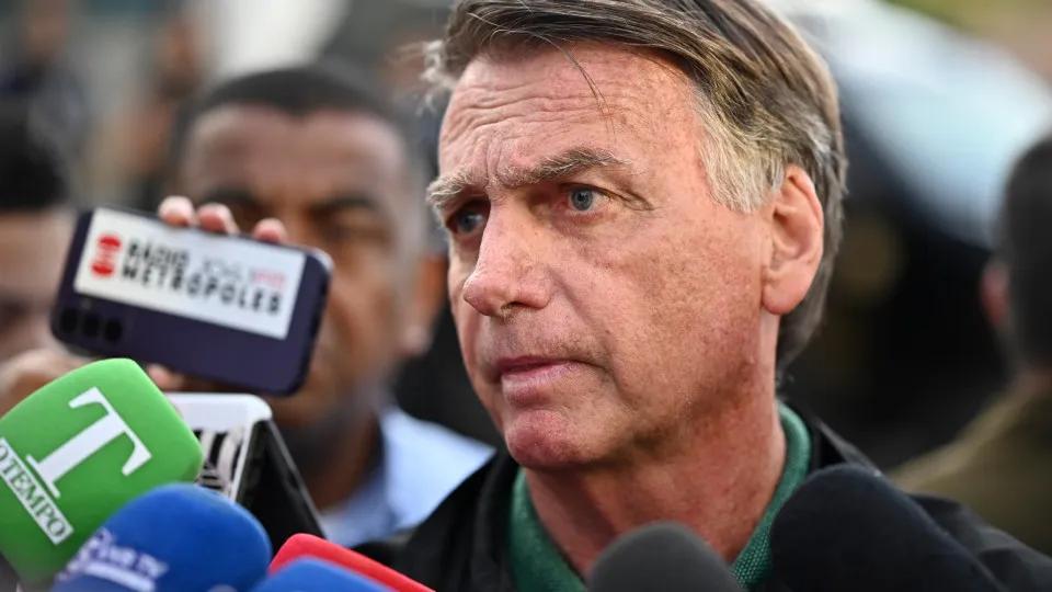 Exames detectam câncer de pele em Jair Bolsonaro; ex-presidente seguirá em acompanhamento