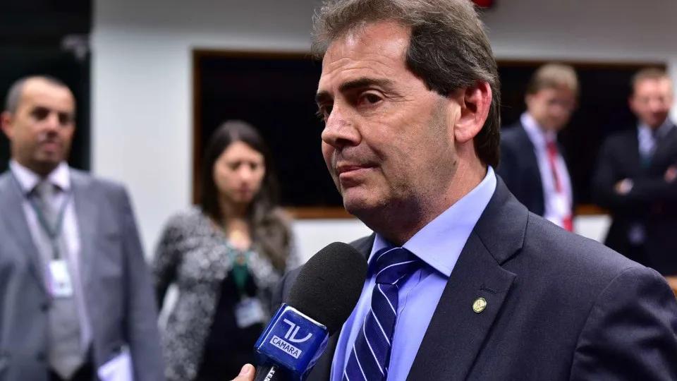 Bolsonaristas pressionam por anistia ampla e desconfiam de relator na Câmara