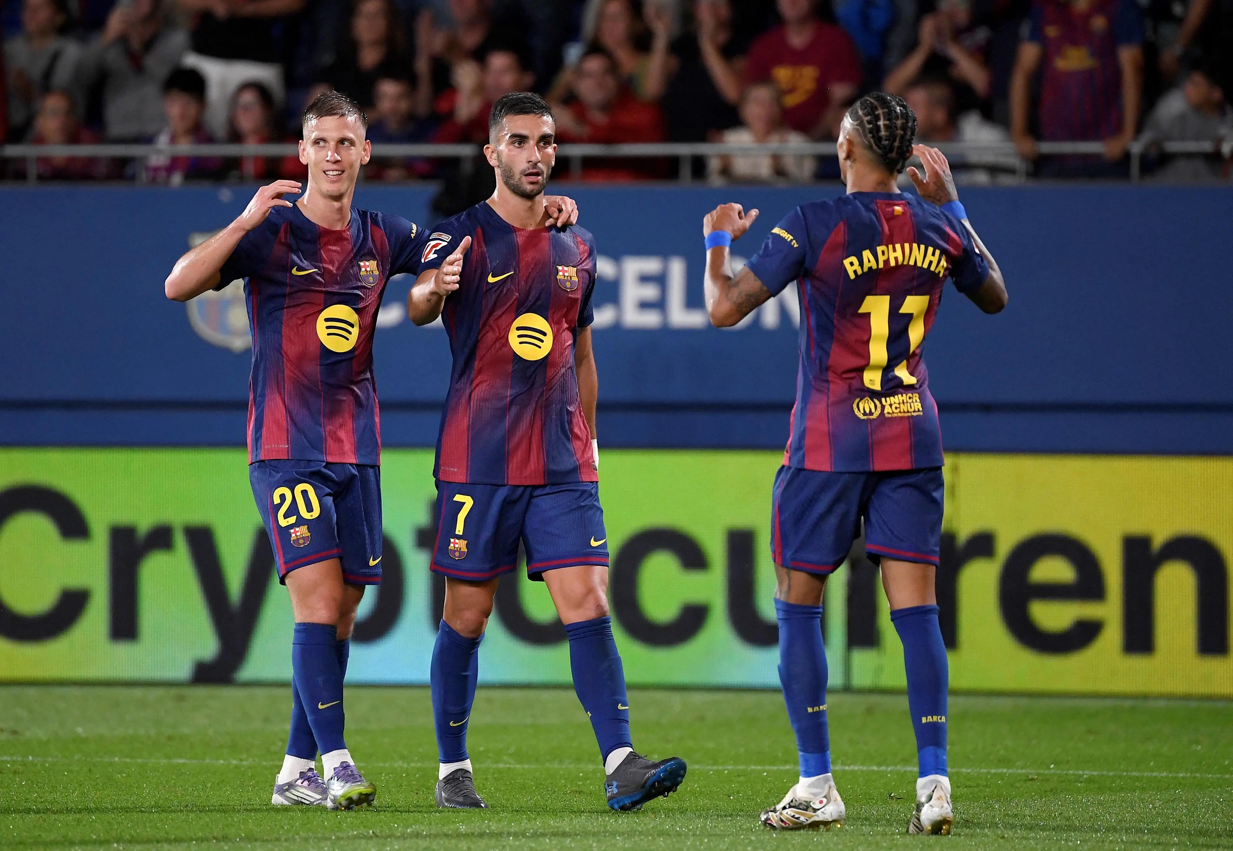 Barcelona vence Getafe por 3 a 0 e segue na cola do Real Madrid