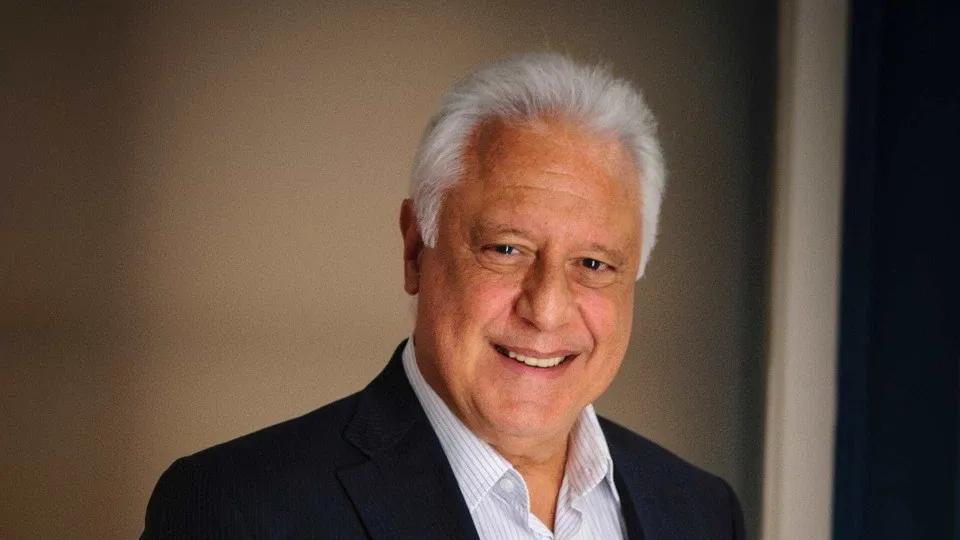 Antonio Fagundes comenta Regina Duarte: "Equivocada, mas sem raiva"