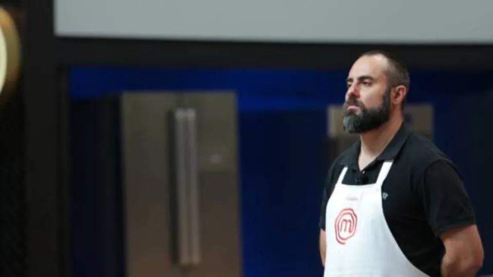 Ex-Masterchef Jason de Souza é condenado a 12 anos por estupro