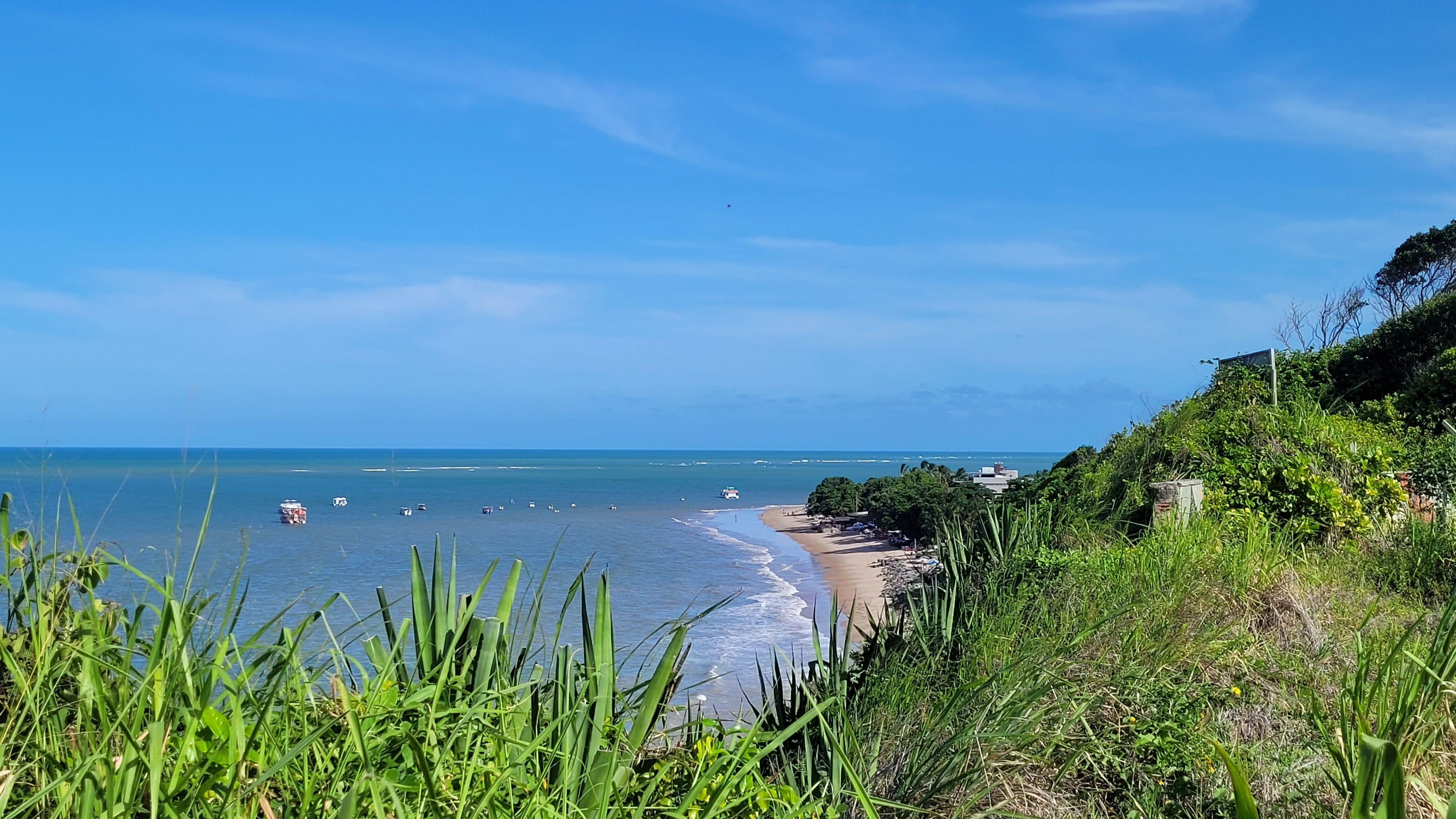 Praia do Seixas tem trecho impróprio para banho neste fim de semana