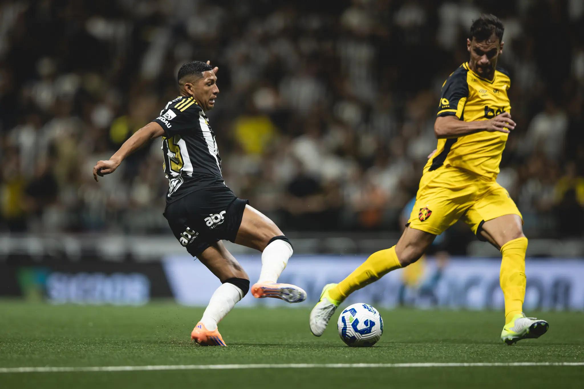 Atlético-MG vence o Sport por 3 a 1 e amplia invencibilidade na Arena MRV