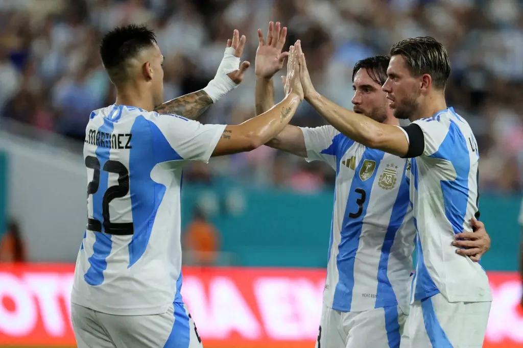 Argentina vence Venezuela em amistoso com gol de Lautaro