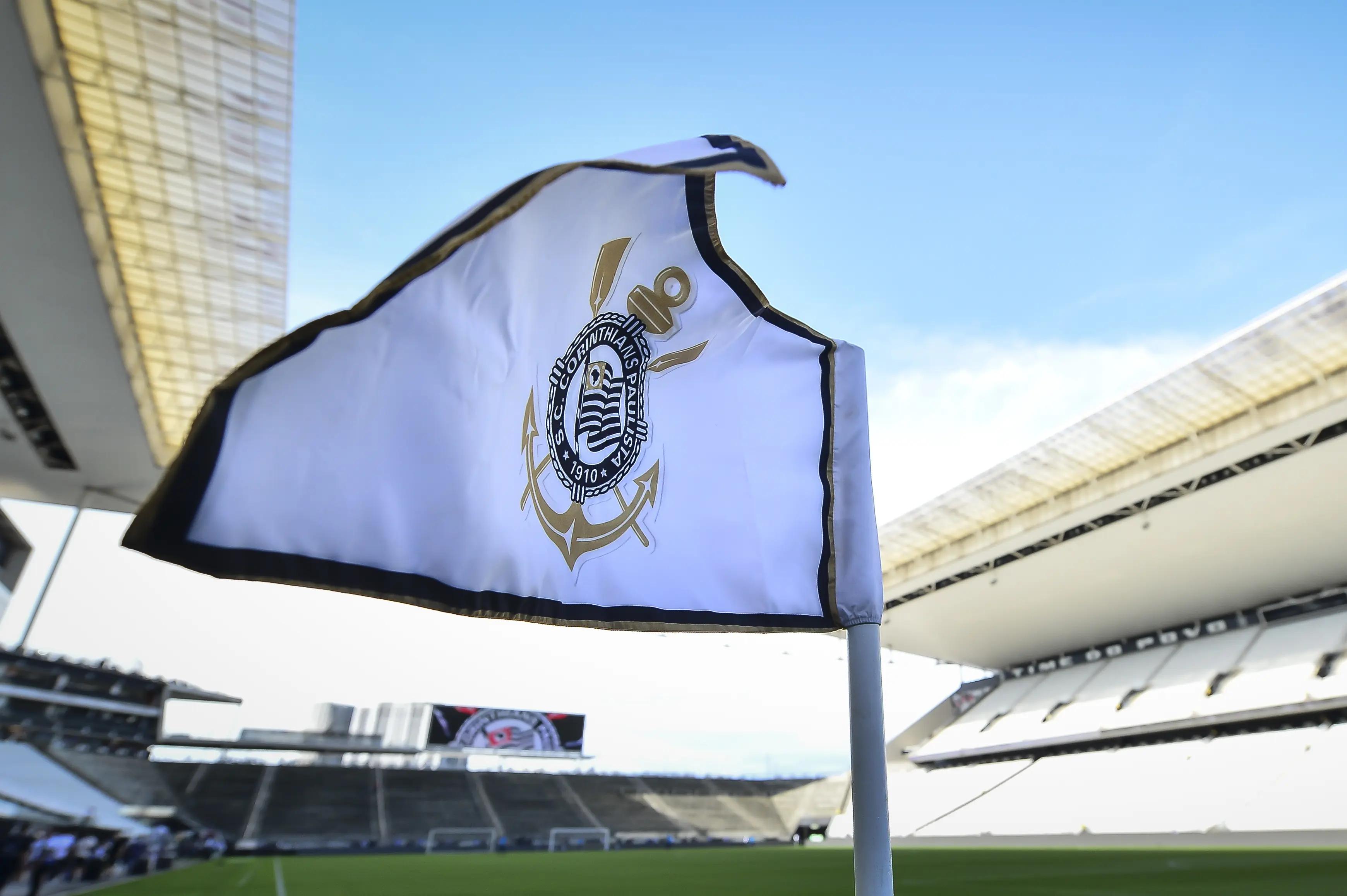 Corinthians registra déficit de R$ 103 milhões até julho de 2025