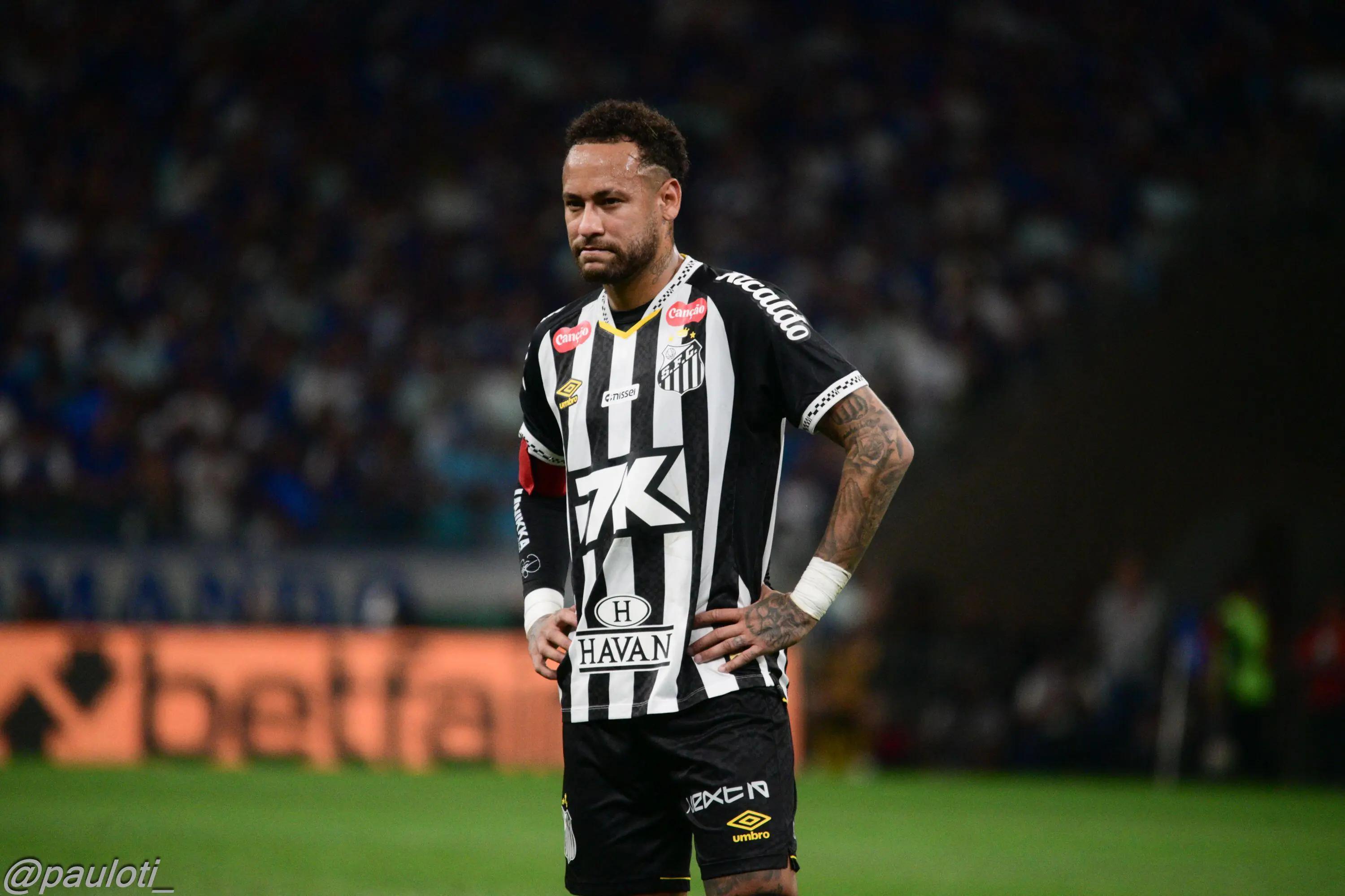 Neymar é oferecido a Inter de Milão e Napoli, diz jornalista