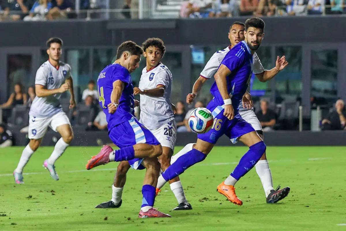 Com dois gols de Lautaro e estreias de atletas do Palmeiras, Argentina vence Porto Rico por 6 a 0 em