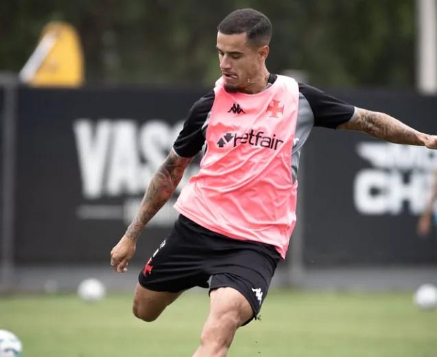 Vasco intensifica treinos para enfrentar o São Paulo no Brasileirão