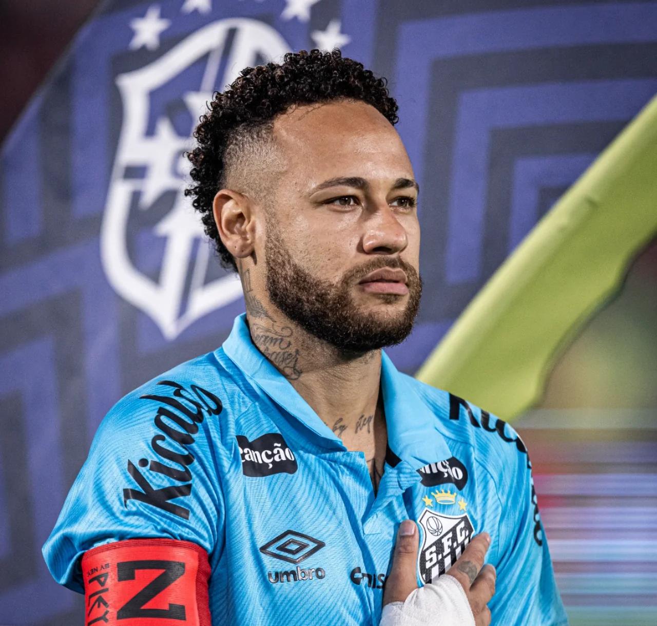 Flamengo vence Santos e Neymar critica árbitro após polêmica no Maracanã