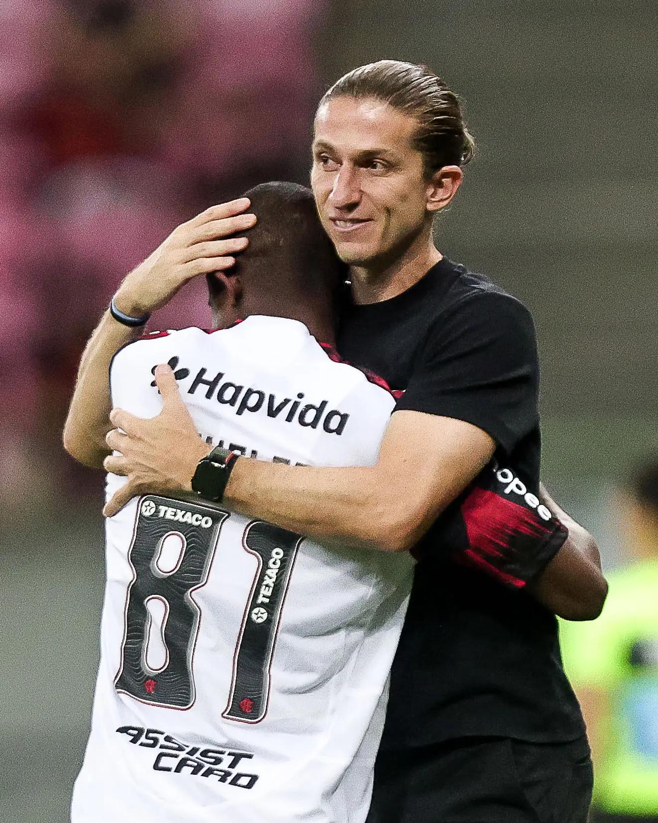 Flamengo encara clássico com o Flu sob dúvidas e desfalques