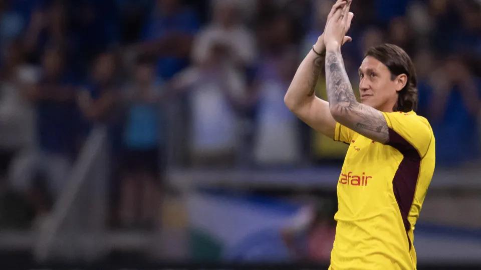 Cássio aponta Neuer como o melhor goleiro que já viu atuar