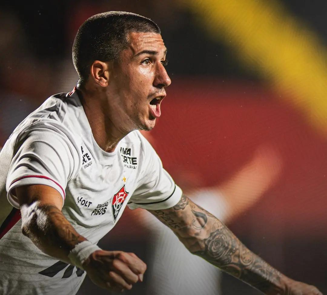 Vitória vence o Sport e deixa a zona de rebaixamento na reta final