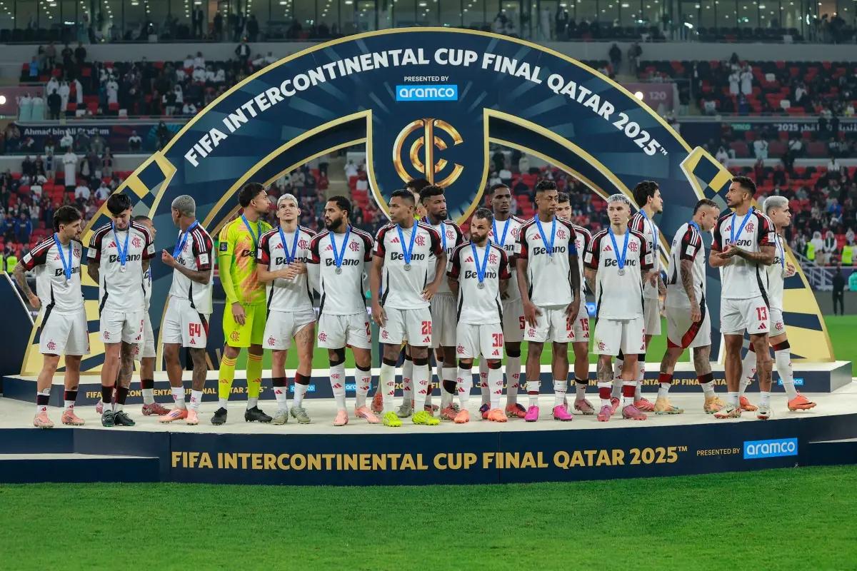 Flamengo mantém hegemonia europeia e Corinthians segue último campeão