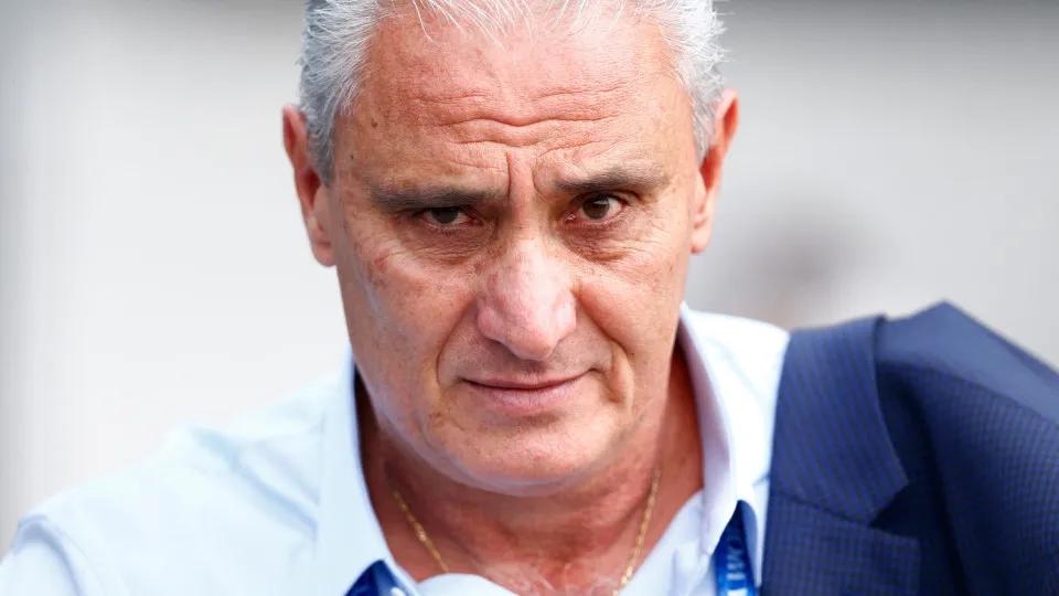 Tite evita polêmica e comenta saída de Gabigol do Cruzeiro