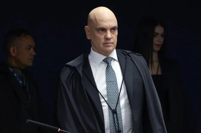 Moraes pede sessão extra no STF para julgamento de Bolsonaro e aliados