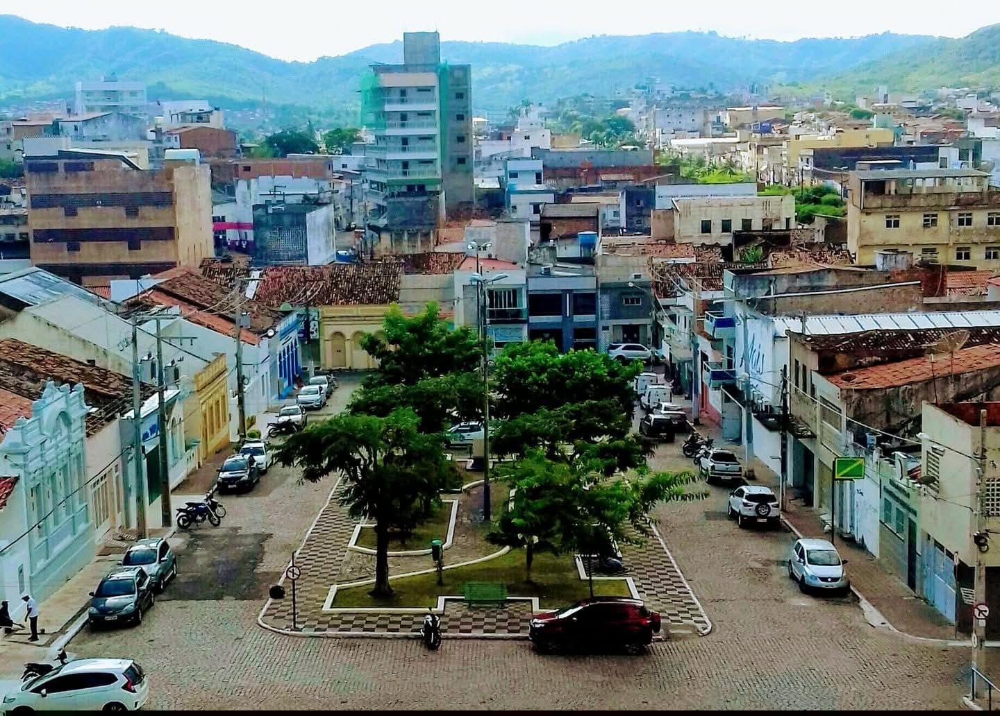 Insegurança e uso de drogas preocupam moradores da Rua da Catedral em Guarabira
