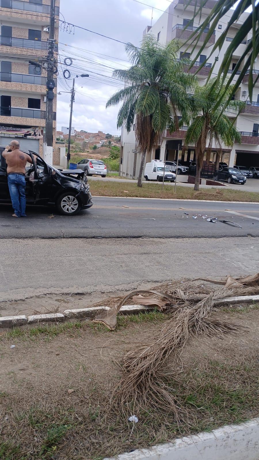 Colisão é registrada em Guarabira próximo ao Posto Frei Damião