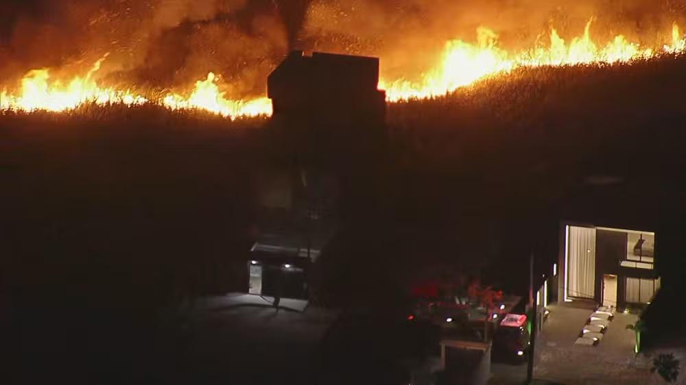 Incêndio em Vargem Grande é controlado após 9 horas de combate