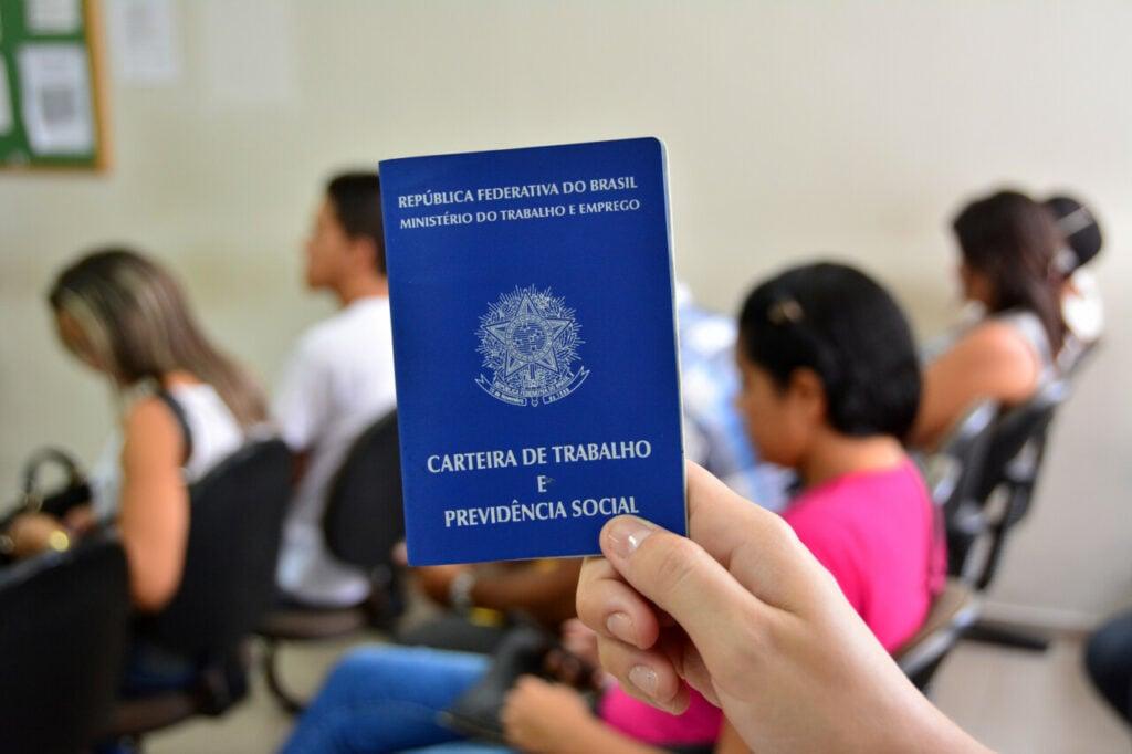 Sine-PB oferece 1.034 vagas de emprego em 15 municípios da Paraíba