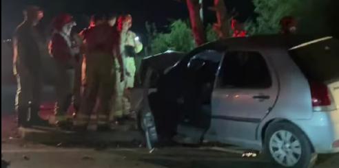 Acidente em Pirpirituba deixa homem preso às ferragens após colisão