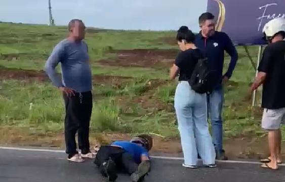 Acidente na entrada do Rota do Alto deixa vítima ferida entre Guarabira e Mari