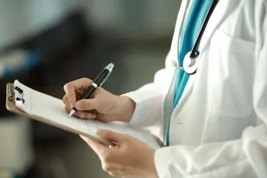 Paraíba deve formar 1,6 mil médicos em 2026, projeta CRM