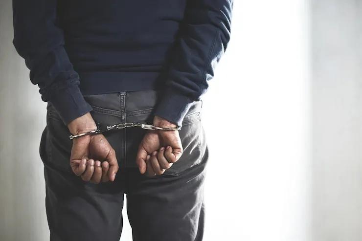 Dois são presos na Paraíba após tentar aplicar golpe do presente de aniversário