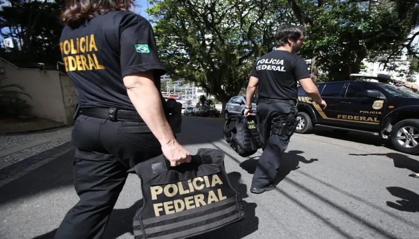 Homem é preso pela PF em João Pessoa por armazenar imagens de abuso infantil
