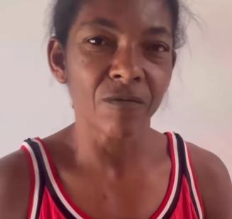 Moradora do sertão de Pernambuco viraliza ao cantar música de Pablo e conquista milhares de seguidor