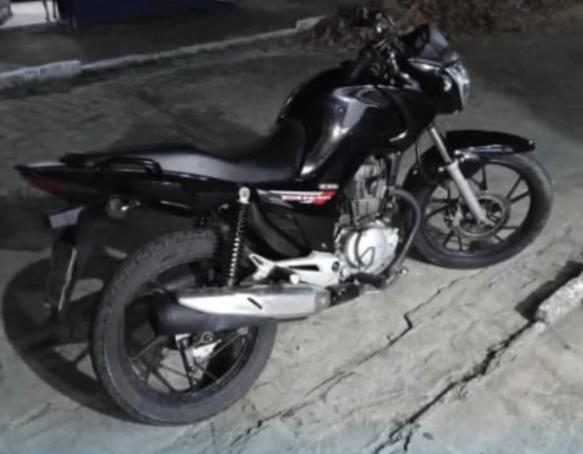 Motocicleta é roubada por criminosos armados em Caiçara, no Agreste da PB