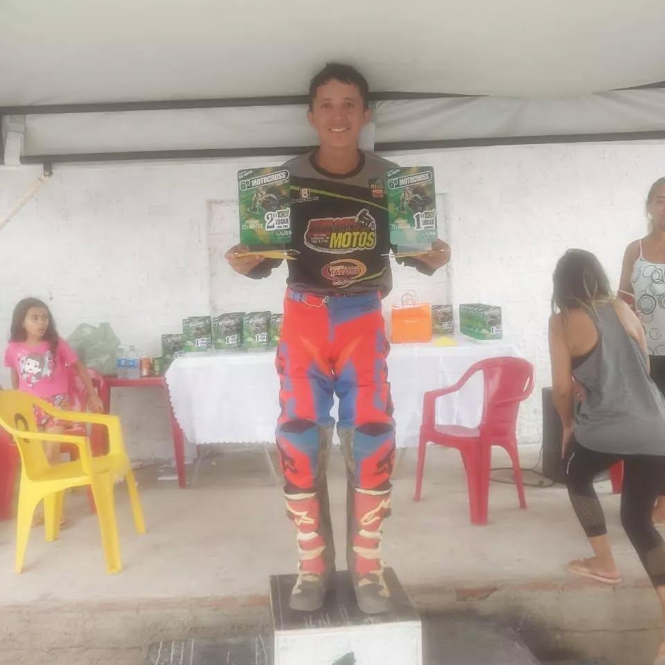 Acidente em corrida de motocross em Gurinhém mata piloto na Arena PixBet