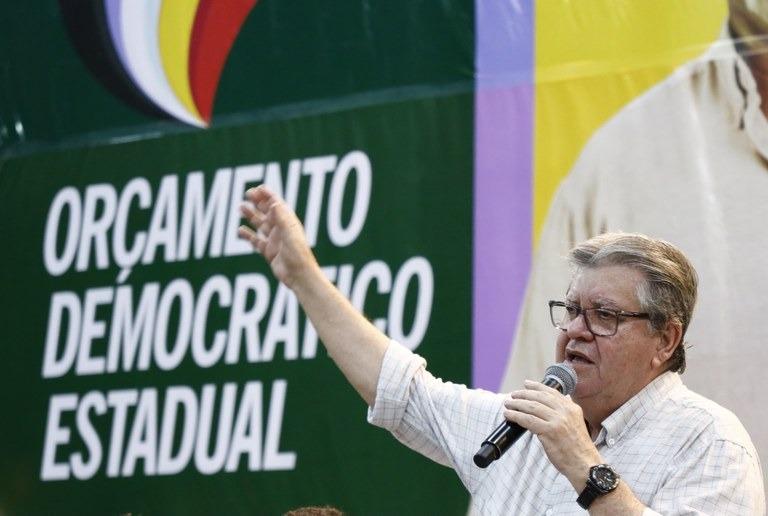 Governador João Azevêdo cumpre agenda no Brejo paraibano com inaugurações e plenária nesta sexta