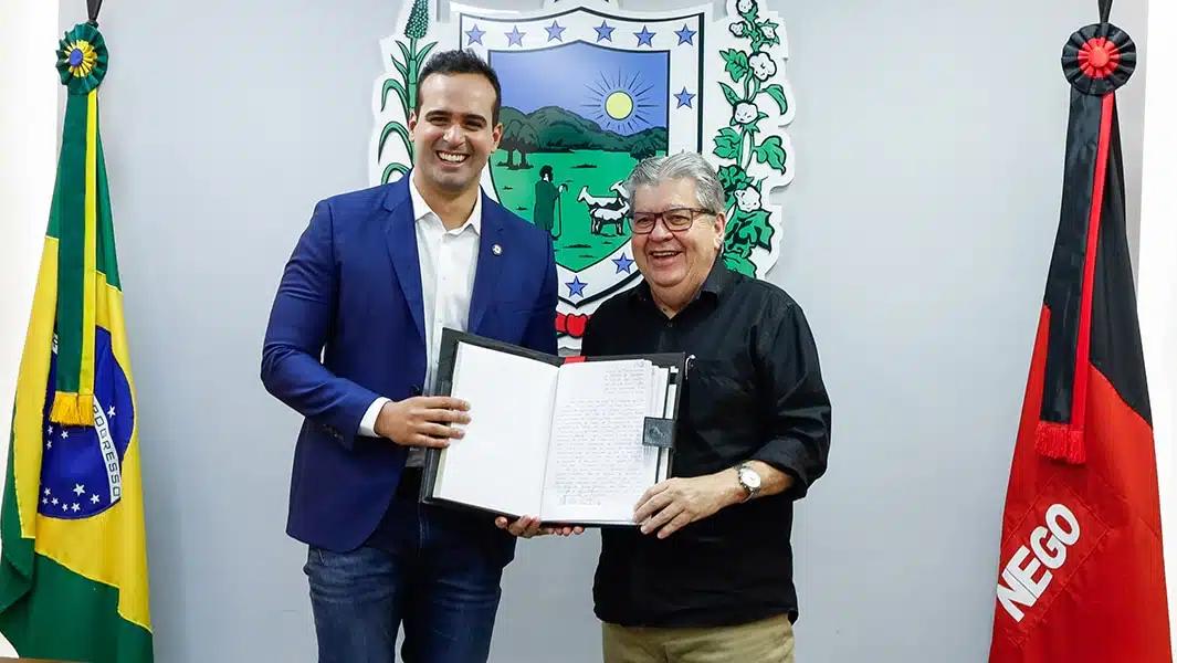 Lucas Ribeiro confirma apoio de João Azevêdo à sua pré-candidatura ao Governo da Paraíba em 2026