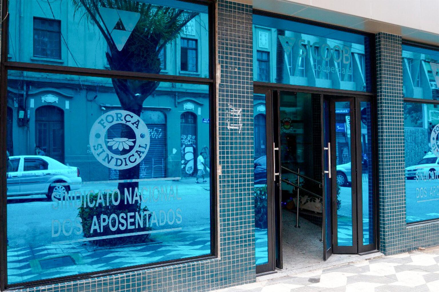 Procon-CG multa sindicato por descontos indevidos em aposentadoria