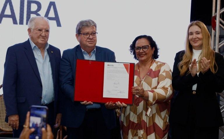 João Azevêdo autoriza obras do Memorial Augusto dos Anjos e Museu das Etnias