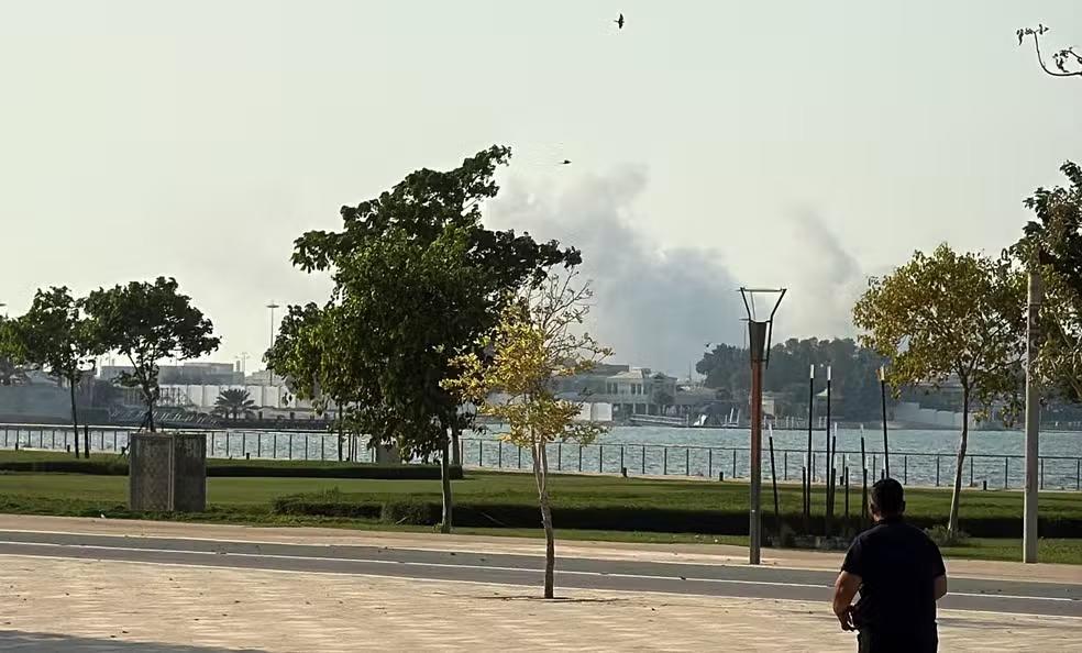 Israel ataca líderes do Hamas em Doha com apoio dos EUA