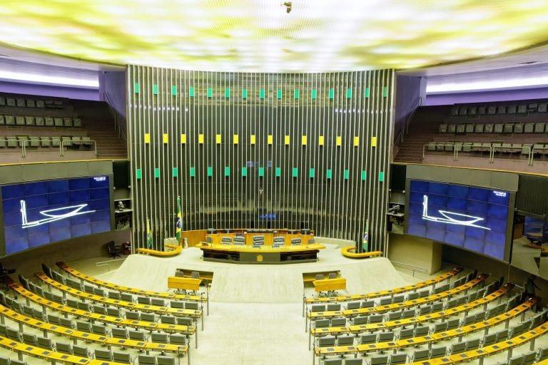 Oposição tenta votar urgência de anistia ao 8 de Janeiro