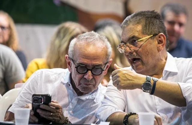 Cícero Lucena nega acordo com Adriano Galdino e promete anunciar vice antes de dezembro
