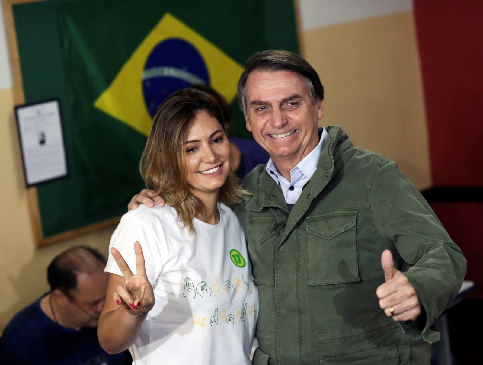 Michelle diz que Bolsonaro é “única opção da direita” para 2026