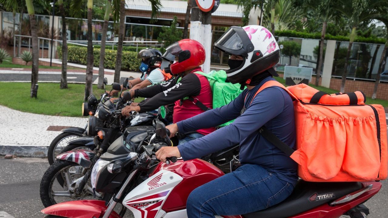 Lei garante suporte médico e jurídico a motociclistas de aplicativos na Paraíba