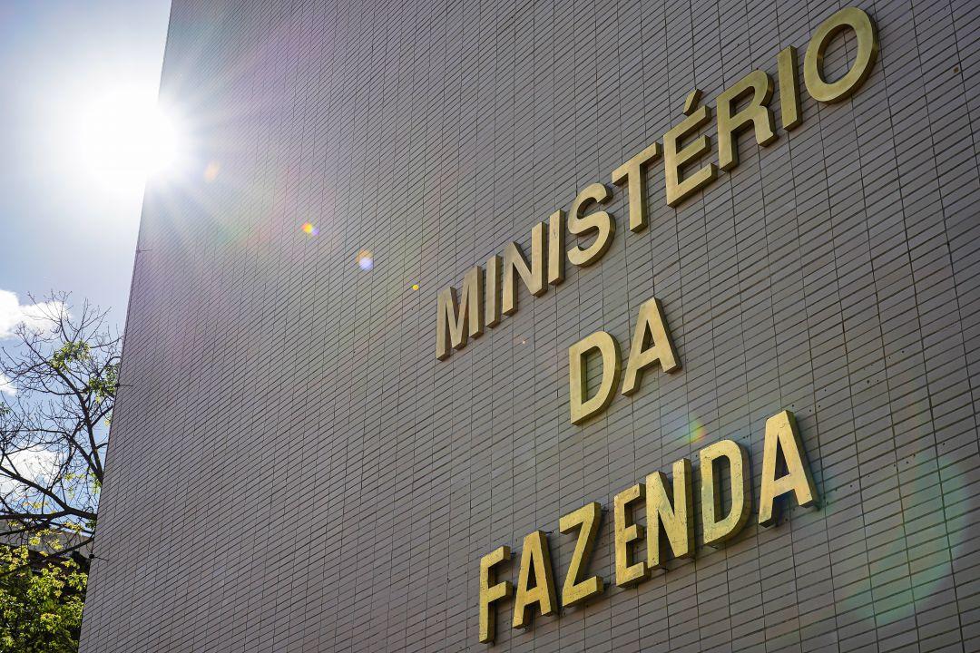 Fazenda descarta limitar dividendos como retaliação aos EUA