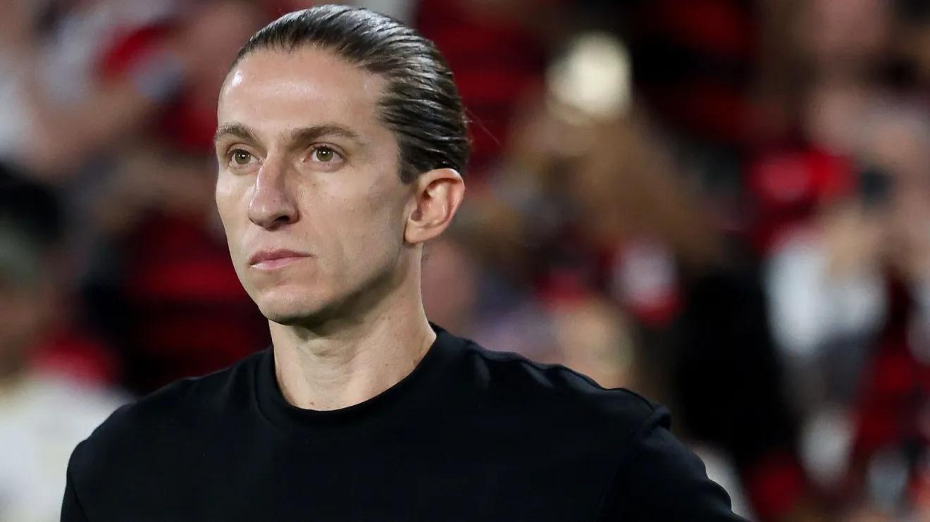 Filipe Luís recusa proposta do Fenerbahçe e foca no Flamengo