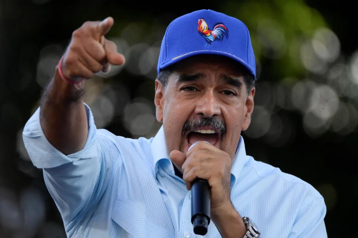 Maduro acusa EUA de interceptar barco de pesca venezuelano