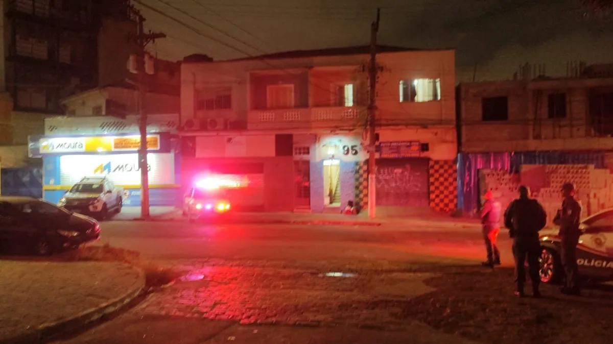Homem mata 3 em casa de prostituição na Vila Mariana, SP