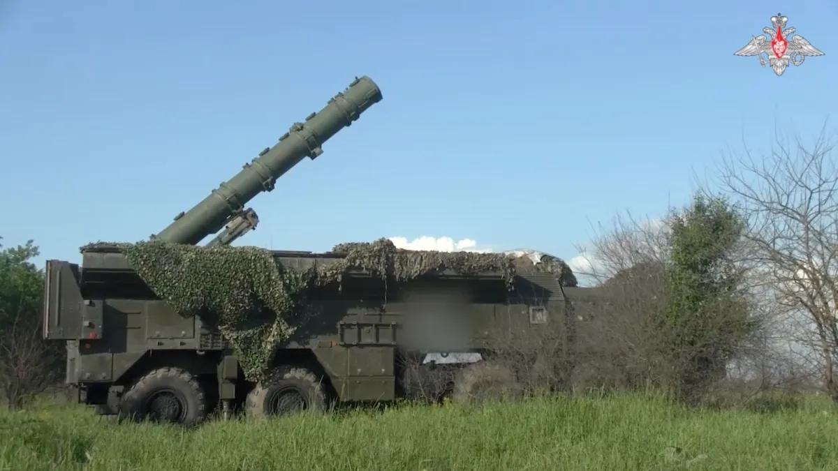 Rússia testa míssil hipersônico Zircon em exercício com Belarus