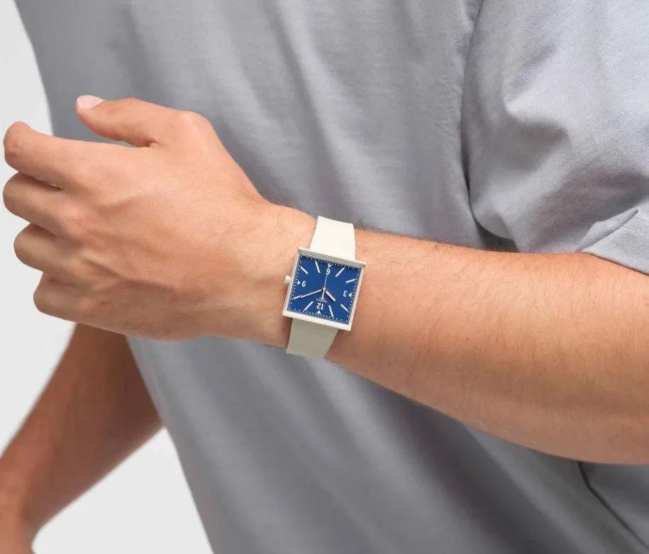 Swatch lança relógio irônico contra tarifas de Trump