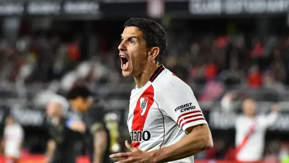 River Plate vence Estudiantes antes de enfrentar brasileiros